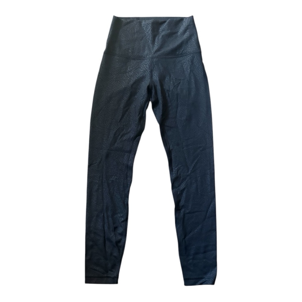 Lululemon aligns